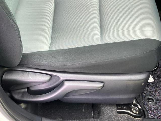 アクア Ｓ　新品タイヤ／保証書／純正　ＳＤナビ／Ｂｌｕｅｔｏｏｔｈ接続／ＥＴＣ／ＥＢＤ付ＡＢＳ／横滑り防止装置／アイドリングストップ／バックモニター／ワンセグＴＶ／エアバッグ　運転席／エアバッグ　助手席（6枚目）