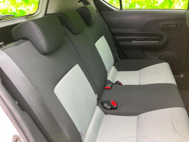 アクア Ｓ　新品タイヤ／保証書／純正　ＳＤナビ／Ｂｌｕｅｔｏｏｔｈ接続／ＥＴＣ／ＥＢＤ付ＡＢＳ／横滑り防止装置／アイドリングストップ／バックモニター／ワンセグＴＶ／エアバッグ　運転席／エアバッグ　助手席（8枚目）