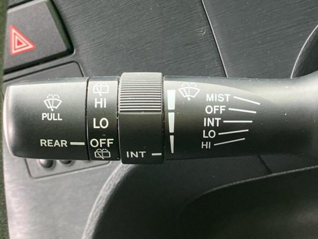 アクア Ｓ　新品タイヤ／保証書／純正　ＳＤナビ／Ｂｌｕｅｔｏｏｔｈ接続／ＥＴＣ／ＥＢＤ付ＡＢＳ／横滑り防止装置／アイドリングストップ／バックモニター／ワンセグＴＶ／エアバッグ　運転席／エアバッグ　助手席（29枚目）