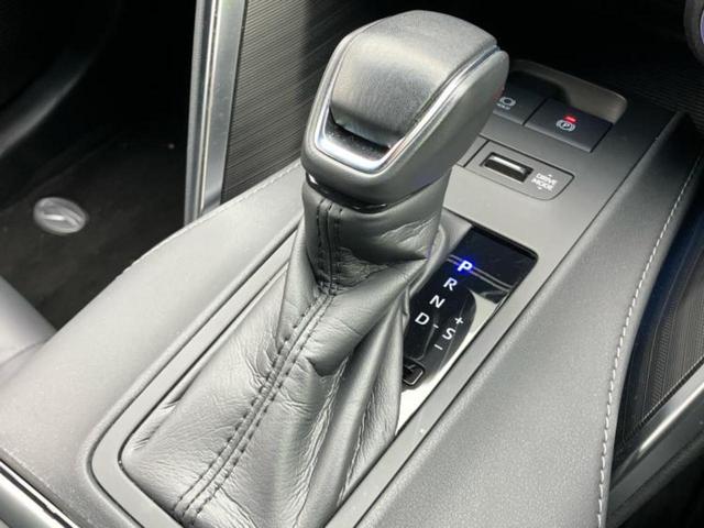 ハリアーハイブリッド ４ＷＤ　Ｇ　新品タイヤ／保証書／ディスプレイオーディオ８インチ／デジタルインナーミラー／トヨタセーフティセンス／車線逸脱防止支援システム／シート　合皮／電動バックドア／ドライブレコーダー　純正　バックカメラ　ＴＶ（15枚目）