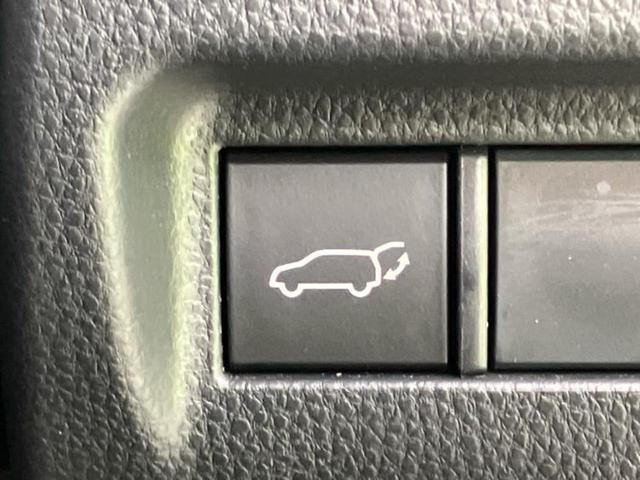 ハリアーハイブリッド ４ＷＤ　Ｇ　新品タイヤ／保証書／ディスプレイオーディオ８インチ／デジタルインナーミラー／トヨタセーフティセンス／車線逸脱防止支援システム／シート　合皮／電動バックドア／ドライブレコーダー　純正　バックカメラ　ＴＶ（33枚目）