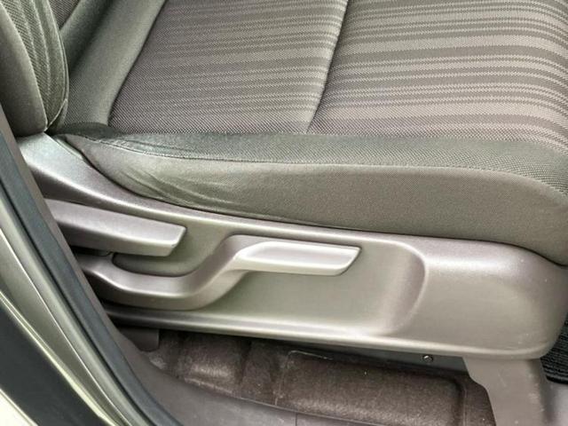 フリード Ｇ　新品タイヤ／保証書／純正　メモリーナビ／電動スライドドア／ヘッドランプ　ＨＩＤ／Ｂｌｕｅｔｏｏｔｈ接続／ＥＴＣ／ＥＢＤ付ＡＢＳ／横滑り防止装置／アイドリングストップ／バックモニター　バックカメラ（6枚目）