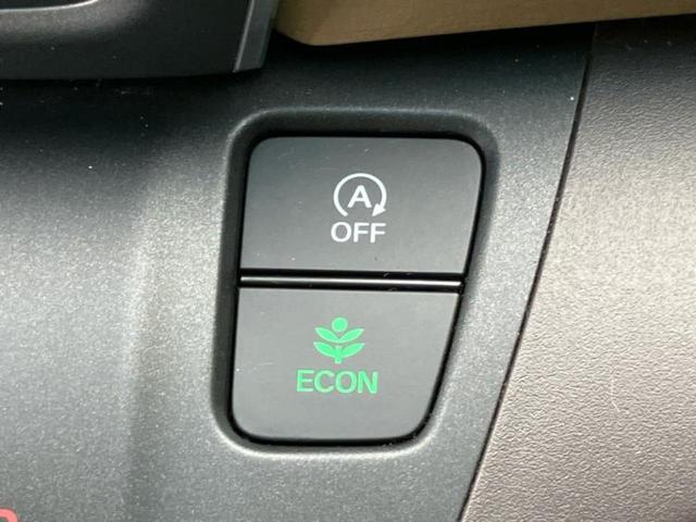 フリード Ｇ　新品タイヤ／保証書／純正　メモリーナビ／電動スライドドア／ヘッドランプ　ＨＩＤ／Ｂｌｕｅｔｏｏｔｈ接続／ＥＴＣ／ＥＢＤ付ＡＢＳ／横滑り防止装置／アイドリングストップ／バックモニター　バックカメラ（14枚目）