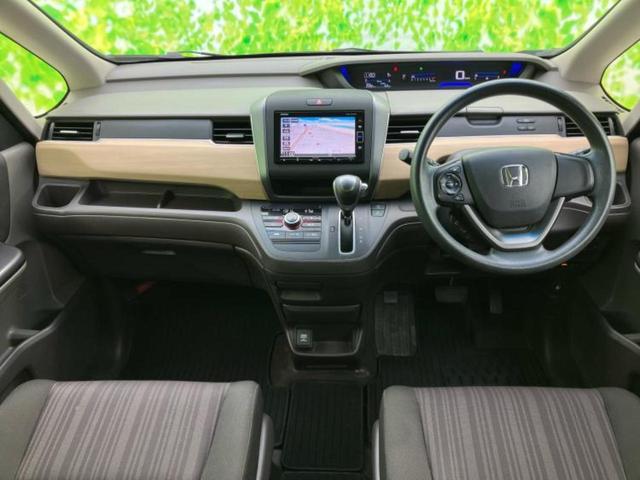 フリード Ｇ　新品タイヤ／保証書／純正　メモリーナビ／電動スライドドア／ヘッドランプ　ＨＩＤ／Ｂｌｕｅｔｏｏｔｈ接続／ＥＴＣ／ＥＢＤ付ＡＢＳ／横滑り防止装置／アイドリングストップ／バックモニター　バックカメラ（19枚目）