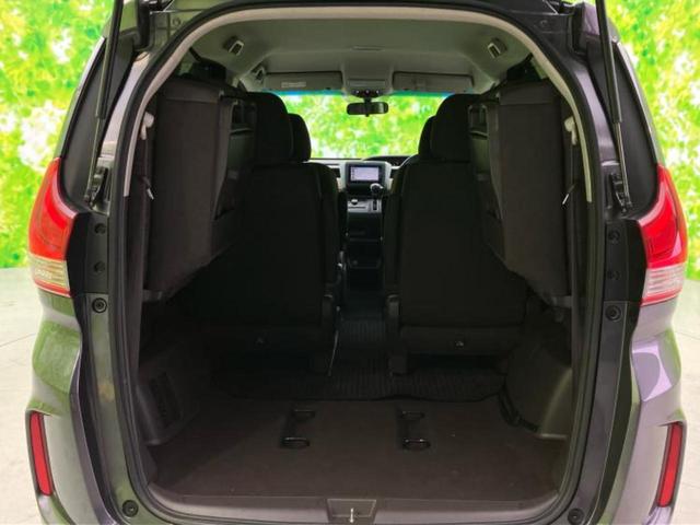 フリード Ｇ　新品タイヤ／保証書／純正　メモリーナビ／電動スライドドア／ヘッドランプ　ＨＩＤ／Ｂｌｕｅｔｏｏｔｈ接続／ＥＴＣ／ＥＢＤ付ＡＢＳ／横滑り防止装置／アイドリングストップ／バックモニター　バックカメラ（20枚目）