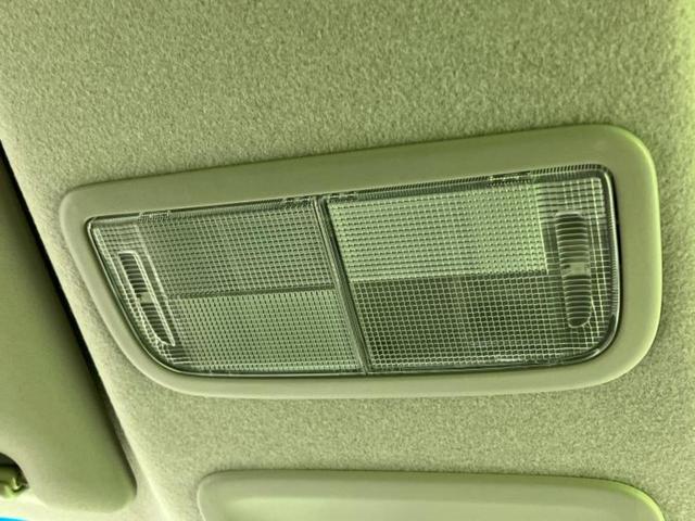 フリード Ｇ　新品タイヤ／保証書／純正　メモリーナビ／電動スライドドア／ヘッドランプ　ＨＩＤ／Ｂｌｕｅｔｏｏｔｈ接続／ＥＴＣ／ＥＢＤ付ＡＢＳ／横滑り防止装置／アイドリングストップ／バックモニター　バックカメラ（39枚目）