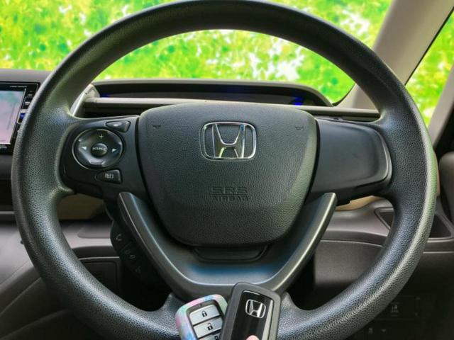 フリード Ｇ　新品タイヤ／保証書／純正　メモリーナビ／電動スライドドア／ヘッドランプ　ＨＩＤ／Ｂｌｕｅｔｏｏｔｈ接続／ＥＴＣ／ＥＢＤ付ＡＢＳ／横滑り防止装置／アイドリングストップ／バックモニター　バックカメラ（42枚目）