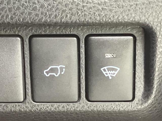 ハリアー プレミアムスタイルノアール 新品タイヤ/サンルーフ/保証書/純正 9インチ SDナビ/トヨタセーフティセンス/車線逸脱防止支援システム/シート ハーフレザー/電動バックドア/ドライブレコーダー 純正/ヘッドランプ LED ETC(32枚目)