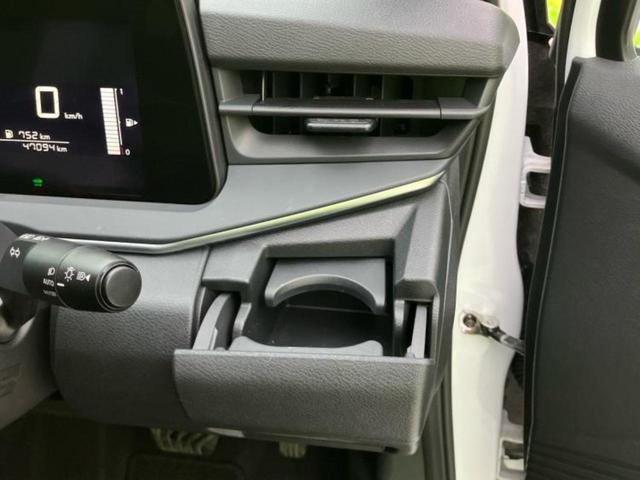 ノート X 新品タイヤ/保証書/エマージェンシーブレーキ/車線逸脱防止支援システム/ドライブレコーダー 社外/ヘッドランプ LED/USBジャック/Bluetooth接続/ETC/EBD付ABS バックカメラ(30枚目)