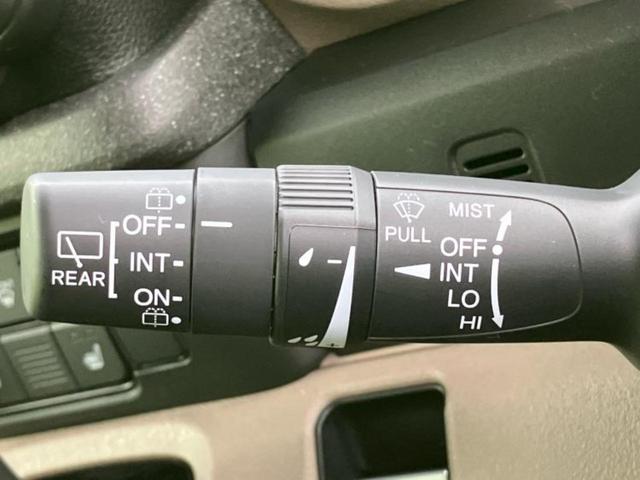 N-BOXジョイ ヒョウジュン2トーン 保証書/純正 8インチ ナビ/ホンダセンシング/電動スライドドア/シートヒーター 前席/車線逸脱防止支援システム/登録済未使用車/ヘッドランプ LED/USBジャック/Bluetooth接続 禁煙車(18枚目)