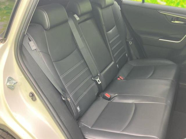 RAV4 4WDハイブリッドG 純正エアロ/保証書/純正 9インチ SDナビ/トヨタセーフティセンス/シートヒーター 前席/車線逸脱防止支援システム/シート 合皮/電動バックドア/ドライブレコーダー 社外/ヘッドランプ LED(7枚目)