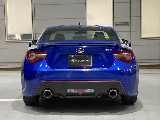 ＢＲＺ ＧＴ　６ＡＴ　ブレンボブレーキ　トランクスポイラー　ナビ　１年間走行距離無制限保証　ケンウッド７インチナビ　ＥＴＣ２．０　バックカメラ　１オーナー　リヤフォグランプ　フットランプ　ＬＥＤアクセサリーライナー　シートヒーター　プッシュスタート　スマートキー（9枚目）