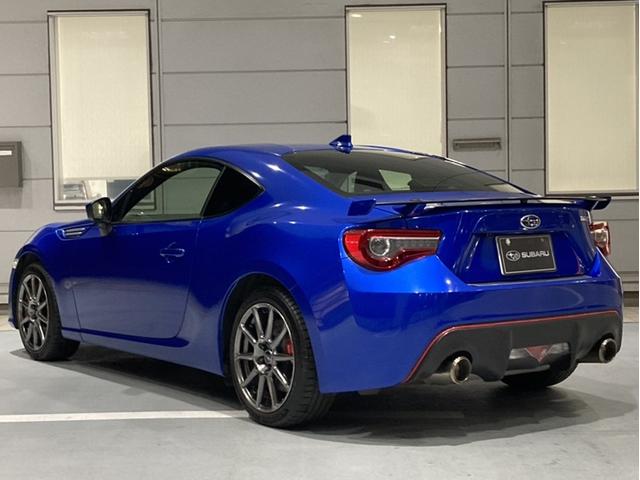 ＢＲＺ ＧＴ　６ＡＴ　ブレンボブレーキ　トランクスポイラー　ナビ　１年間走行距離無制限保証　ケンウッド７インチナビ　ＥＴＣ２．０　バックカメラ　１オーナー　リヤフォグランプ　フットランプ　ＬＥＤアクセサリーライナー　シートヒーター　プッシュスタート　スマートキー（13枚目）