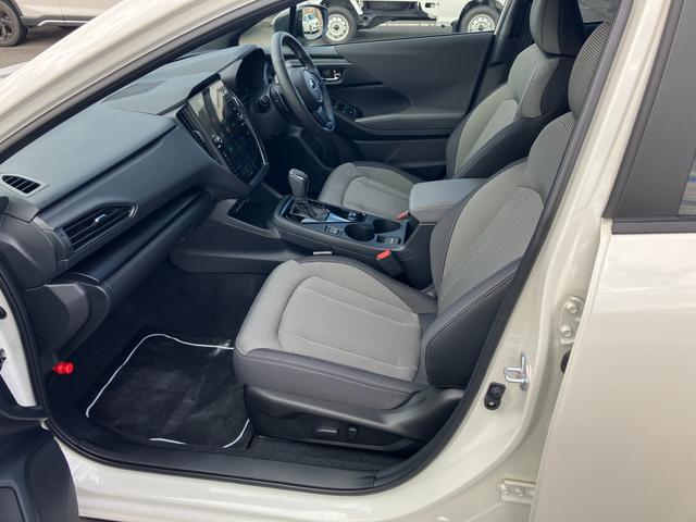 クロストレック プレミアムＳ：ＨＥＶ　元社用車　新世代アイサイト　ＬＥＤヘッドライト　ワンオーナー　運・助手席パワーシート　シートヒーター　ルーフレール　ＥＴＣ２．０　ドラレコ　全方位カメラ　運・助・サイド・カーテン・歩行者エアバック（22枚目）