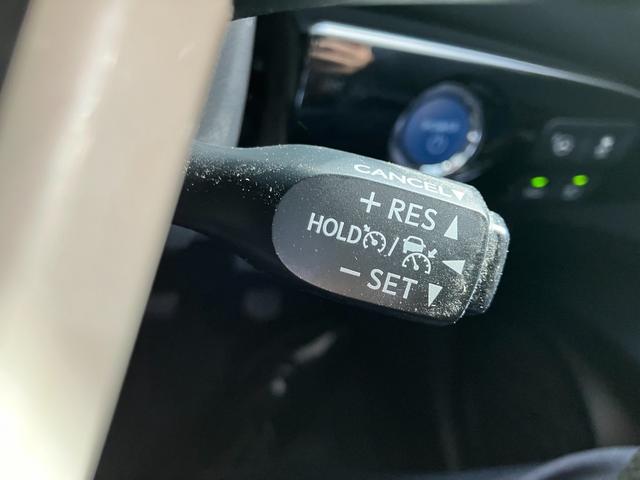 プリウス Ａプレミアム　ツーリングセレクション　ドライブレコーダー　ＥＴＣ　クリアランスソナー　レーンアシスト　オートクルーズコントロール　パークアシスト　衝突被害軽減システム　バックカメラ　ナビ　ＴＶ　アルミホイール　オートマチックハイビーム（37枚目）