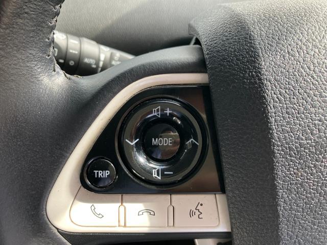 プリウス Ａプレミアム　ツーリングセレクション　ドライブレコーダー　ＥＴＣ　クリアランスソナー　レーンアシスト　オートクルーズコントロール　パークアシスト　衝突被害軽減システム　バックカメラ　ナビ　ＴＶ　アルミホイール　オートマチックハイビーム（40枚目）