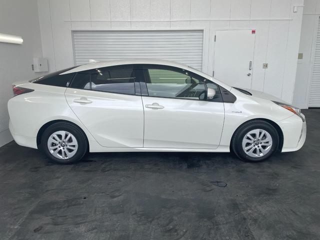 プリウス Sセーフティプラス ナビ ETC Bモニター ドラレコ 衝突回避システム PKSB レーンキープ 衝突安全ボディ Aライト LEDライト オートマハイビーム クルコン イモビライザー 横滑り防止機能 PW オ-トエアコン(17枚目)