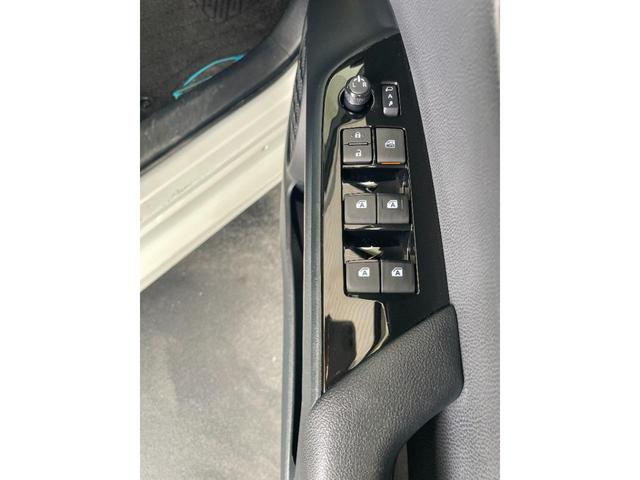 プリウス Sセーフティプラス ナビ ETC Bモニター ドラレコ 衝突回避システム PKSB レーンキープ 衝突安全ボディ Aライト LEDライト オートマハイビーム クルコン イモビライザー 横滑り防止機能 PW オ-トエアコン(33枚目)