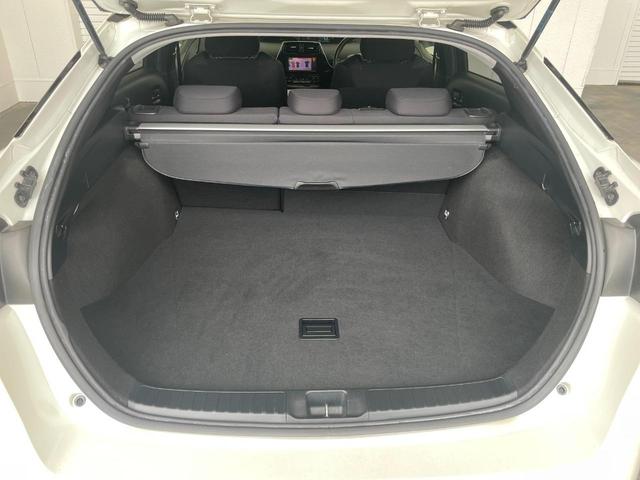 プリウス Sセーフティプラス ナビ ETC Bモニター ドラレコ 衝突回避システム PKSB レーンキープ 衝突安全ボディ Aライト LEDライト オートマハイビーム クルコン イモビライザー 横滑り防止機能 PW オ-トエアコン(51枚目)