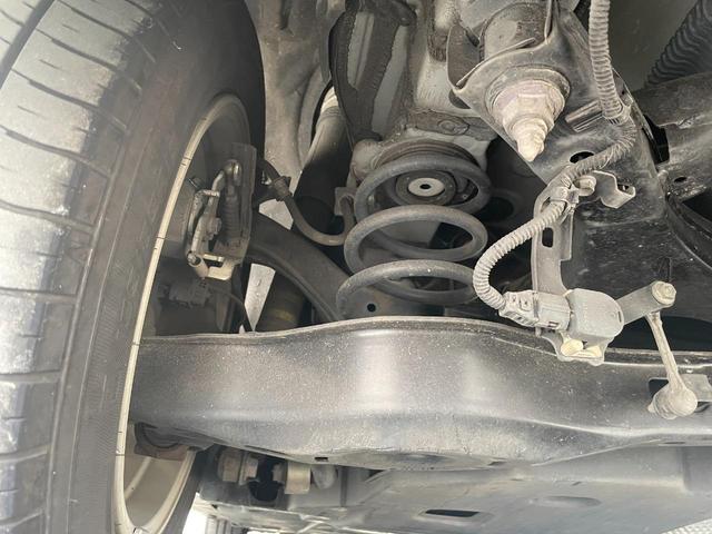 プリウス Sセーフティプラス ナビ ETC Bモニター ドラレコ 衝突回避システム PKSB レーンキープ 衝突安全ボディ Aライト LEDライト オートマハイビーム クルコン イモビライザー 横滑り防止機能 PW オ-トエアコン(55枚目)