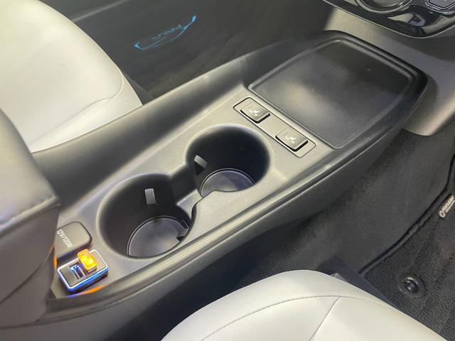 プリウス Sツーリングセレクション ナビ ETC Bモニター ドラレコ レーンキープA AHB シートH エアバック アイスト LEDヘッド イモビ オートクルーズ 横滑り防止 Aライト 助手席エアバック ABS フルオートエアコン(42枚目)