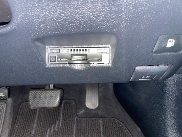 プリウス S ナビ ETC Bモニター 衝突回避システム PKSB レーンキープ 衝突安全ボディ Aライト LEDライト オートマチックハイビーム クルコン イモビライザー 横滑り防止機能 PW オ-トエアコン(8枚目)