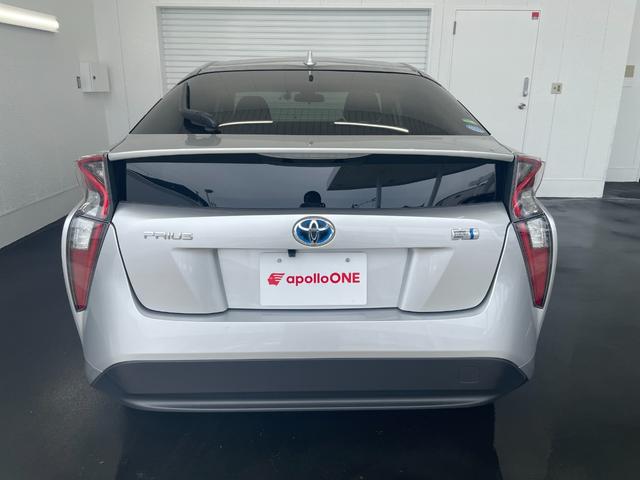 プリウス S ナビ ETC Bモニター 衝突回避システム PKSB レーンキープ 衝突安全ボディ Aライト LEDライト オートマチックハイビーム クルコン イモビライザー 横滑り防止機能 PW オ-トエアコン(15枚目)