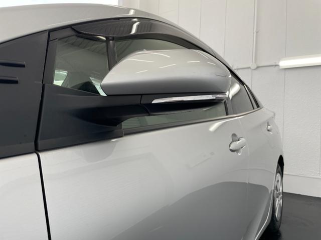 プリウス S ナビ ETC Bモニター 衝突回避システム PKSB レーンキープ 衝突安全ボディ Aライト LEDライト オートマチックハイビーム クルコン イモビライザー 横滑り防止機能 PW オ-トエアコン(20枚目)