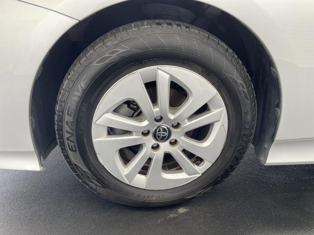 プリウス S ナビ ETC Bモニター 衝突回避システム PKSB レーンキープ 衝突安全ボディ Aライト LEDライト オートマチックハイビーム クルコン イモビライザー 横滑り防止機能 PW オ-トエアコン(21枚目)