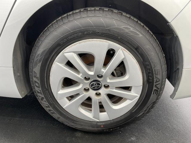 プリウス S ナビ ETC Bモニター 衝突回避システム PKSB レーンキープ 衝突安全ボディ Aライト LEDライト オートマチックハイビーム クルコン イモビライザー 横滑り防止機能 PW オ-トエアコン(22枚目)