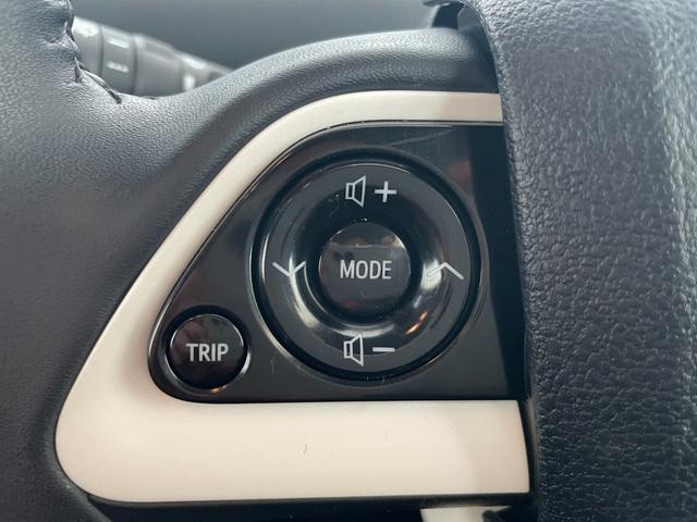 プリウス S ナビ ETC Bモニター 衝突回避システム PKSB レーンキープ 衝突安全ボディ Aライト LEDライト オートマチックハイビーム クルコン イモビライザー 横滑り防止機能 PW オ-トエアコン(28枚目)