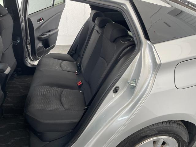 プリウス S ナビ ETC Bモニター 衝突回避システム PKSB レーンキープ 衝突安全ボディ Aライト LEDライト オートマチックハイビーム クルコン イモビライザー 横滑り防止機能 PW オ-トエアコン(44枚目)