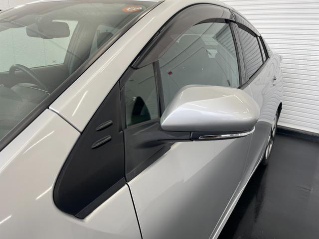 プリウス Aツーリングセレクション ナビ ETC Bモニター ドラレコ Cソナー シートH Pアシスト ATハイビーム レーンキープ イモビライザー クルコン LEDヘッドライト 横滑り防止機能 キーフリ AAC ABS 衝突安全ボディ(20枚目)