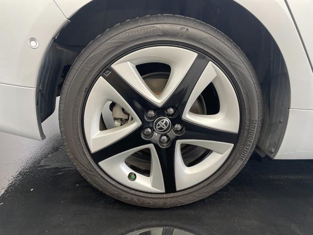 プリウス Aツーリングセレクション ナビ ETC Bモニター ドラレコ Cソナー シートH Pアシスト ATハイビーム レーンキープ イモビライザー クルコン LEDヘッドライト 横滑り防止機能 キーフリ AAC ABS 衝突安全ボディ(24枚目)