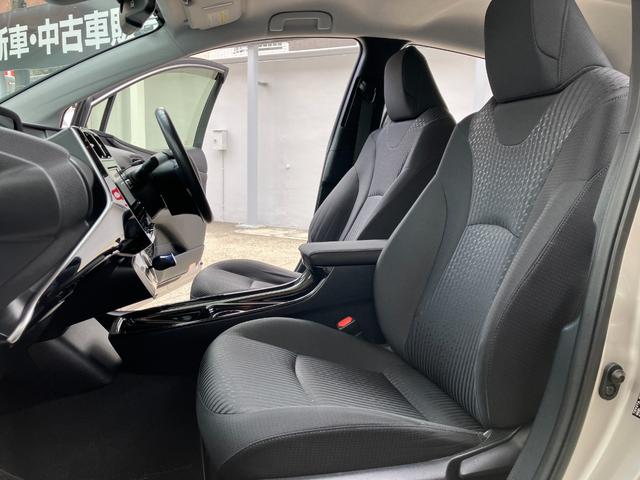 プリウス Ｓセーフティプラス　ナビ　ＥＴＣ　Ｂカメラ　クリアランスソナー　レーンアシスト　オートクルーズコントロール　パークアシスト　衝突被害軽減システム　アルミホイール　オートマチックハイビーム　オートライト　ＬＥＤヘッドランプ（34枚目）