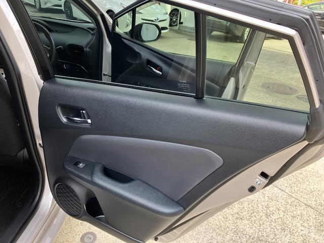 プリウス Ｓセーフティプラス　ナビ　ＥＴＣ　Ｂカメラ　クリアランスソナー　レーンアシスト　オートクルーズコントロール　パークアシスト　衝突被害軽減システム　アルミホイール　オートマチックハイビーム　オートライト　ＬＥＤヘッドランプ（36枚目）