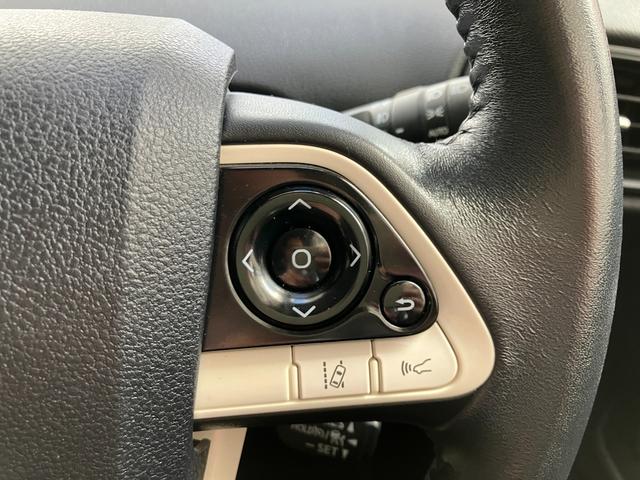 プリウス Ｓセーフティプラス　ナビ　ＥＴＣ　Ｂカメラ　クリアランスソナー　レーンアシスト　オートクルーズコントロール　パークアシスト　衝突被害軽減システム　アルミホイール　オートマチックハイビーム　オートライト　ＬＥＤヘッドランプ（47枚目）