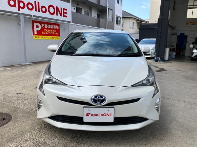 プリウス Ｓツーリングセレクション　ナビ　ＥＴＣ　バックカメラ　ナビ　ＴＶ　アルミホイール　オートライト　ＬＥＤヘッドランプ　ＣＶＴ　シートヒーター　スマートキー　アイドリングストップ　電動格納ミラー　盗難防止システム　ＣＤ　ＵＳＢ（10枚目）