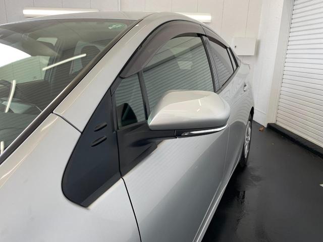 プリウス Ｓセーフティプラス　ナビ　Ｂモニター　ＥＴＣ　ドラレコ　衝突回避システム　衝突安全ボディ　Ａライト　ＬＥＤライト　オートマチックハイビーム　クルコン　イモビライザー　横滑り防止機能　ＰＷ　カーテンエアバッグ　ＡＢＳ（21枚目）