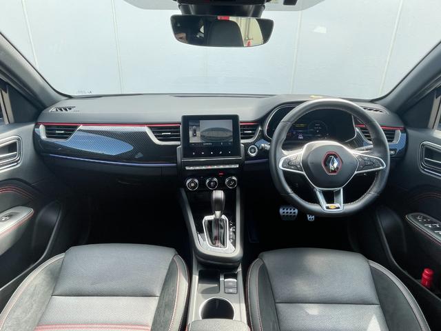 アルカナ ルノー　スポール　ラインＥ－テックハイブリッド　ワンオーナー　純正ディスプレイオーディオ　ＡｐｐｌｅＣａｒＰｌａｙ／ＡｎｄｒｏｉｄＡｕｔｏ　３６０°カメラ　ハーフレザーシート　シートヒーター　ハンドルヒーター　ＥＴＣ　ＡＣＣ　ＢＳＭ　レーンキープ（2枚目）