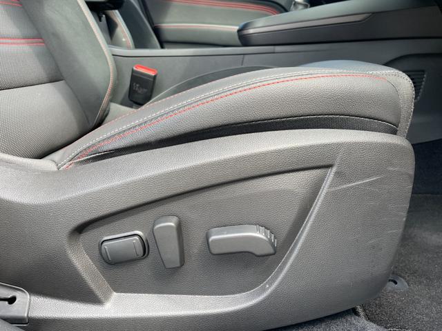 アルカナ ルノー　スポール　ラインＥ－テックハイブリッド　ワンオーナー　純正ディスプレイオーディオ　ＡｐｐｌｅＣａｒＰｌａｙ／ＡｎｄｒｏｉｄＡｕｔｏ　３６０°カメラ　ハーフレザーシート　シートヒーター　ハンドルヒーター　ＥＴＣ　ＡＣＣ　ＢＳＭ　レーンキープ（32枚目）