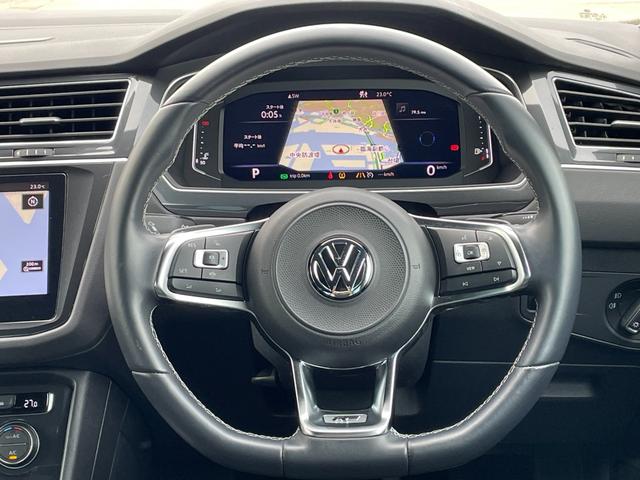 ティグアン ＴＤＩ　４モーション　Ｒライン　純正ナビ　フルセグＴＶ　ＣＤ／ＤＶＤ再生　Ｂｌｕｅｔｏｏｔｈ接続　レザーシート　前席シートヒーター　Ｄ席電動パワーシート　アダプティブクルーズコントロール　ブラインドスポットモニター　レーンキープ（13枚目）