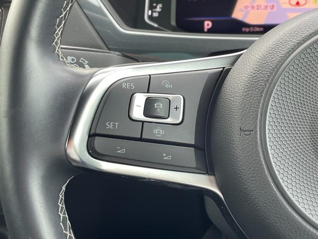 ティグアン ＴＤＩ　４モーション　Ｒライン　純正ナビ　フルセグＴＶ　ＣＤ／ＤＶＤ再生　Ｂｌｕｅｔｏｏｔｈ接続　レザーシート　前席シートヒーター　Ｄ席電動パワーシート　アダプティブクルーズコントロール　ブラインドスポットモニター　レーンキープ（21枚目）
