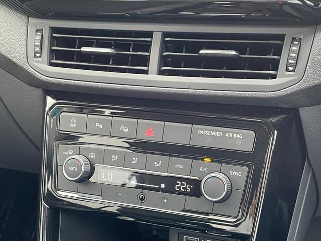 Ｔ－クロス ＴＳＩ　１ｓｔプラス　純正ナビ　フルセグＴＶ　ＣＤ／ＤＶＤ　Ｂｌｕｅｔｏｏｔｈ接続　バックモニター　ＡｐｐｌｅＣａｒＰｌａｙ　ＡｎｄｒｏｉｄＡｕｔｏ　バックモニター　アダプティブクルーズコントロール　ＢＳＭ　レーンキープ（20枚目）