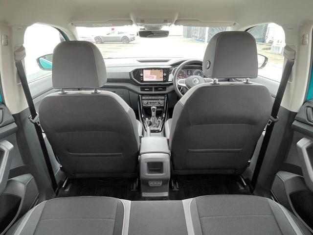 Ｔ－クロス ＴＳＩ　１ｓｔプラス　純正ナビ　フルセグＴＶ　ＣＤ／ＤＶＤ　Ｂｌｕｅｔｏｏｔｈ接続　バックモニター　ＡｐｐｌｅＣａｒＰｌａｙ　ＡｎｄｒｏｉｄＡｕｔｏ　バックモニター　アダプティブクルーズコントロール　ＢＳＭ　レーンキープ（43枚目）