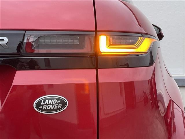 レンジローバーイヴォーク Ｒ－ダイナミック　Ｓ　４ＷＤ　ディーゼル車　純正ナビ　３６０°カメラ　Ａｐｐｌｅ　Ｃａｒ　Ｐｌａｙ　ブラックレザーシート　シートヒーター　ＡＣＣ　ＢＳＭ　レーンキープ　パワーバック　ドアドライブレコーダー　ＥＴＣ（33枚目）