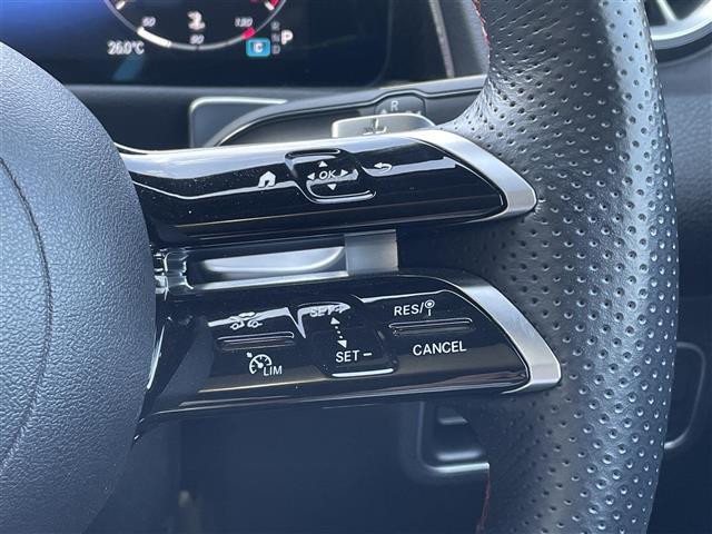 ＧＬＢ ＧＬＢ２００ｄ　４マチック　ＡＭＧラインパッケージ　純正ＯＰ前後ドライブレコーダー　純正ナビ　フルセグＴＶ　Ｂｌｕｅｔｏｏｔｈ　３６０°カメラ　ハーフレザーシート　シートヒーター　前席パワーシート　ワンオーナー　パワーバックドア　アダプティブクルーズ（23枚目）