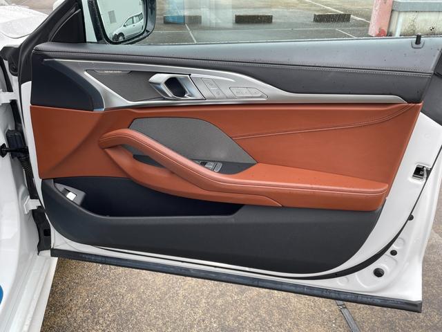 8シリーズ 840d xDrive グランクーペ パノラマルーフ/純正ナビ/DTV/360°カメラ/harman Kardon/茶革シート/Apple Car Play/ETC/HUD/前後ドラレコ/シートヒーター/シートベンチレーション(37枚目)