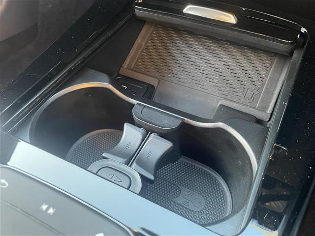 ＣＬＡクラス シューティングブレーク ＣＬＡ２００ｄ　シューティングブレーク　ＡＭＧライン　純正ナビ　バックカメラ　ハーフレザーシート　シートヒーター　パワーシート　アダプティブクルーズコントロール　ブラインドスポットモニター　レーンキープアシスト　パワーバックドア　ドラレコ　ＥＴＣ２．０（19枚目）