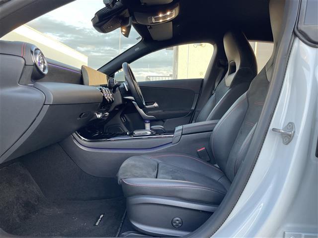 ＣＬＡクラス シューティングブレーク ＣＬＡ２００ｄ　シューティングブレーク　ＡＭＧライン　純正ナビ　バックカメラ　ハーフレザーシート　シートヒーター　パワーシート　アダプティブクルーズコントロール　ブラインドスポットモニター　レーンキープアシスト　パワーバックドア　ドラレコ　ＥＴＣ２．０（27枚目）